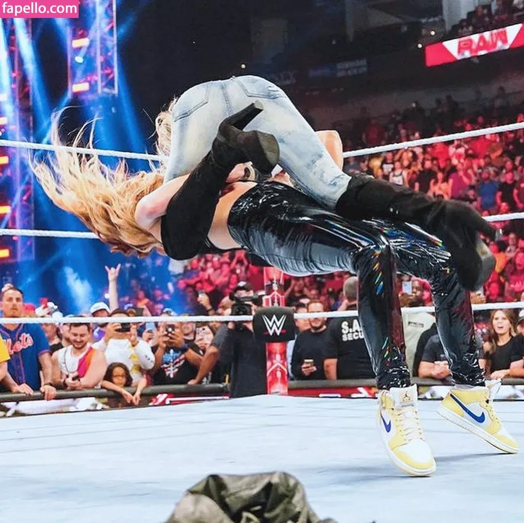 Trish Stratus Onlyfans Photo Gallery 