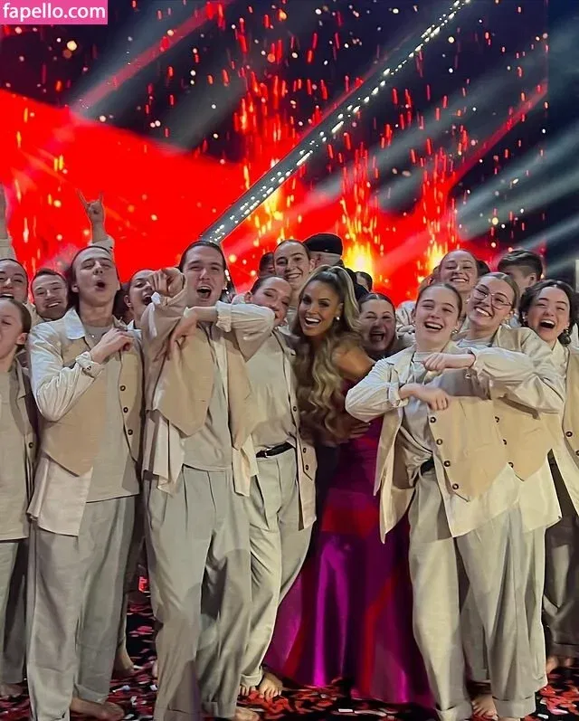 Trish Stratus Onlyfans Photo Gallery 