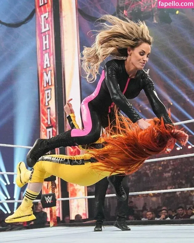 Trish Stratus Onlyfans Photo Gallery 