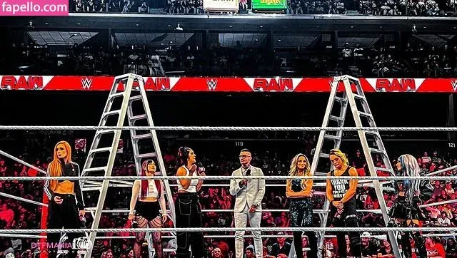 Trish Stratus Onlyfans Photo Gallery 