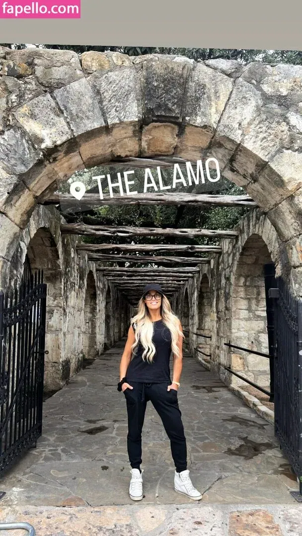 Trish Stratus Onlyfans Photo Gallery 