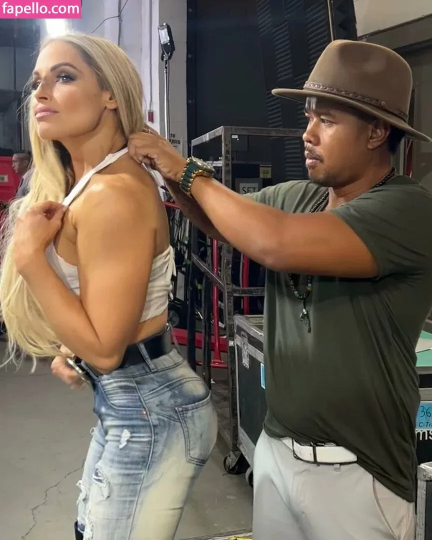 Trish Stratus Onlyfans Photo Gallery 