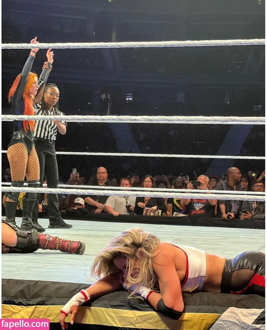 Trish Stratus Onlyfans Photo Gallery 