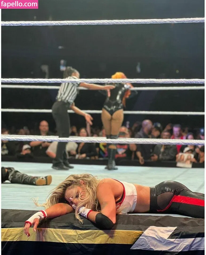 Trish Stratus Onlyfans Photo Gallery 