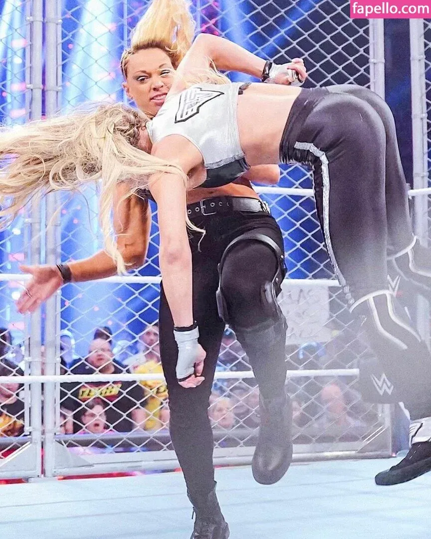 Trish Stratus Onlyfans Photo Gallery 