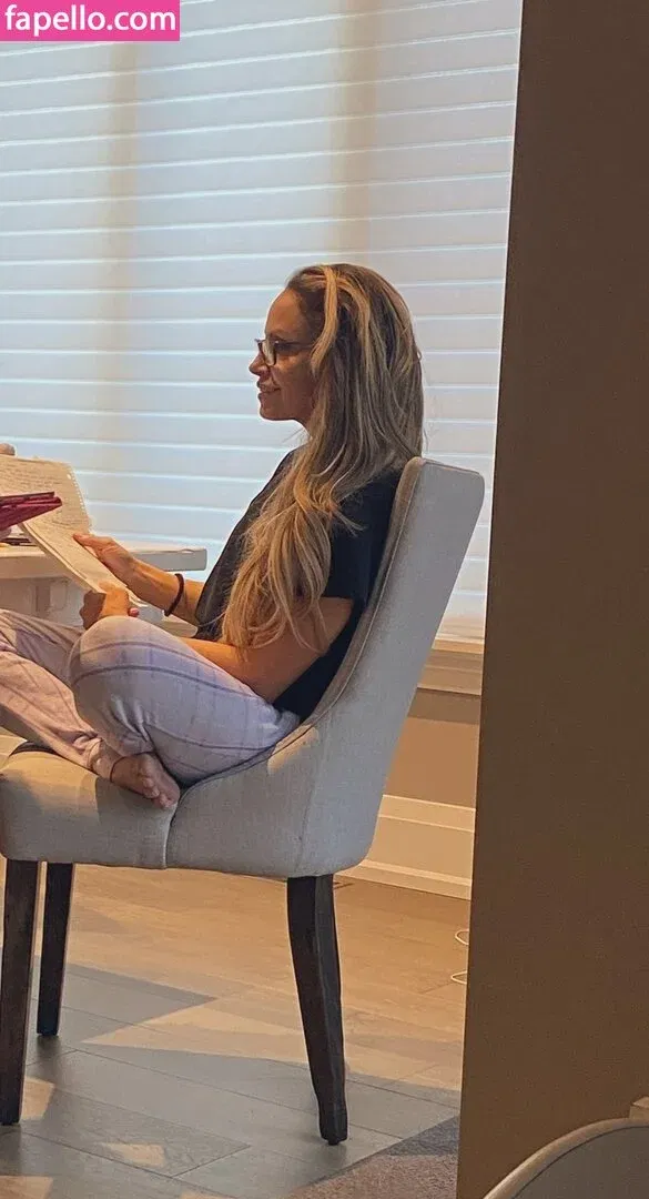 Trish Stratus Onlyfans Photo Gallery 