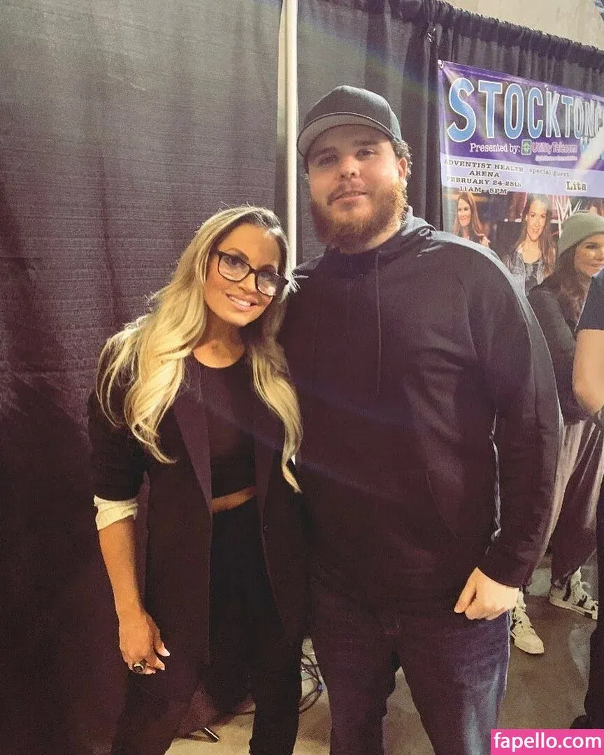 Trish Stratus Onlyfans Photo Gallery 