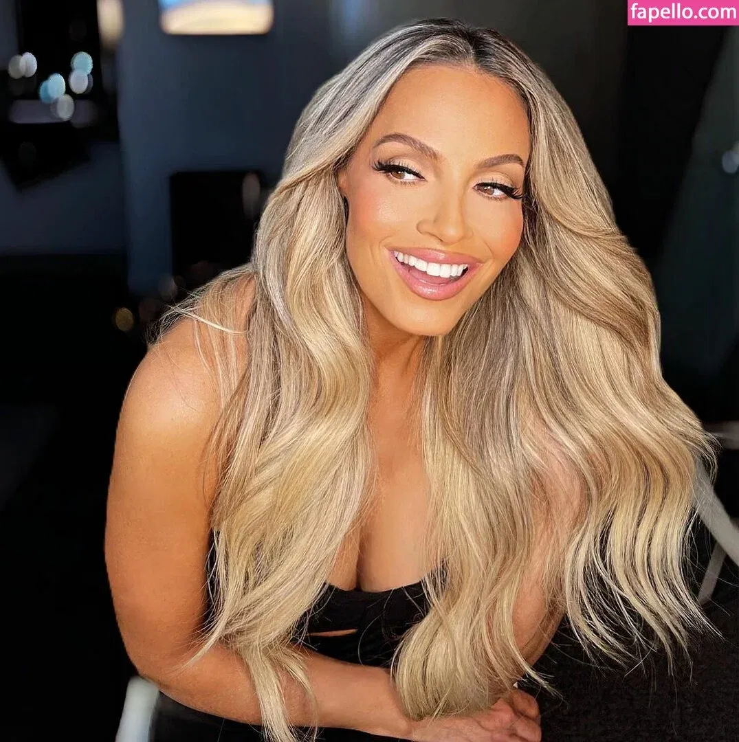 Trish Stratus Onlyfans Photo Gallery 