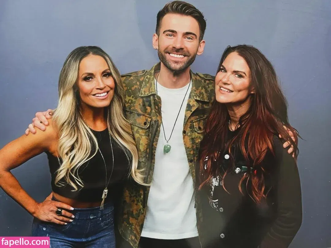 Trish Stratus Onlyfans Photo Gallery 