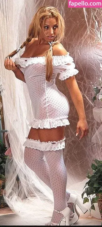 Trish Stratus Onlyfans Photo Gallery 