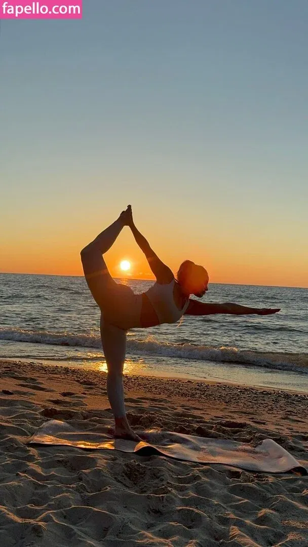 Trish Stratus Onlyfans Photo Gallery 