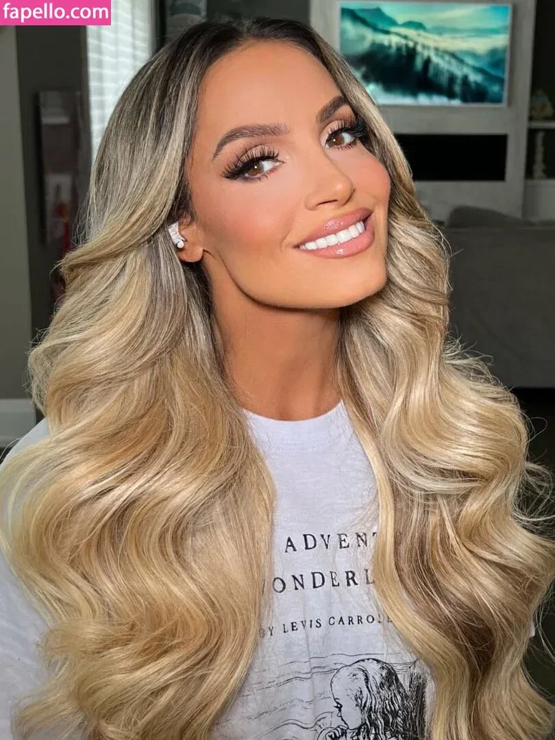 Trish Stratus Onlyfans Photo Gallery 