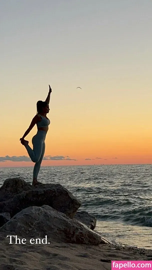 Trish Stratus Onlyfans Photo Gallery 