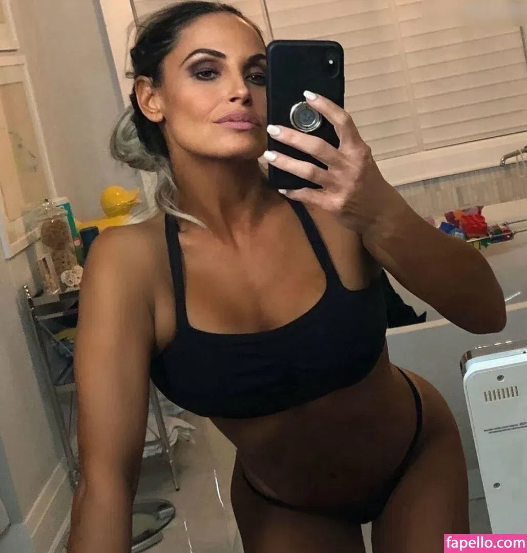 Trish Stratus Onlyfans Photo Gallery 