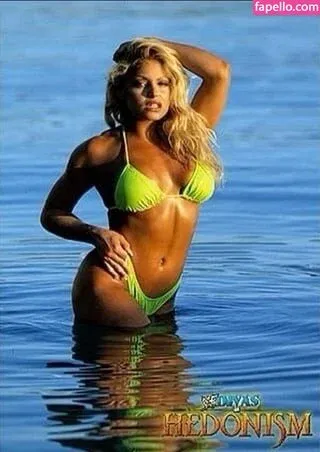Trish Stratus Onlyfans Photo Gallery 