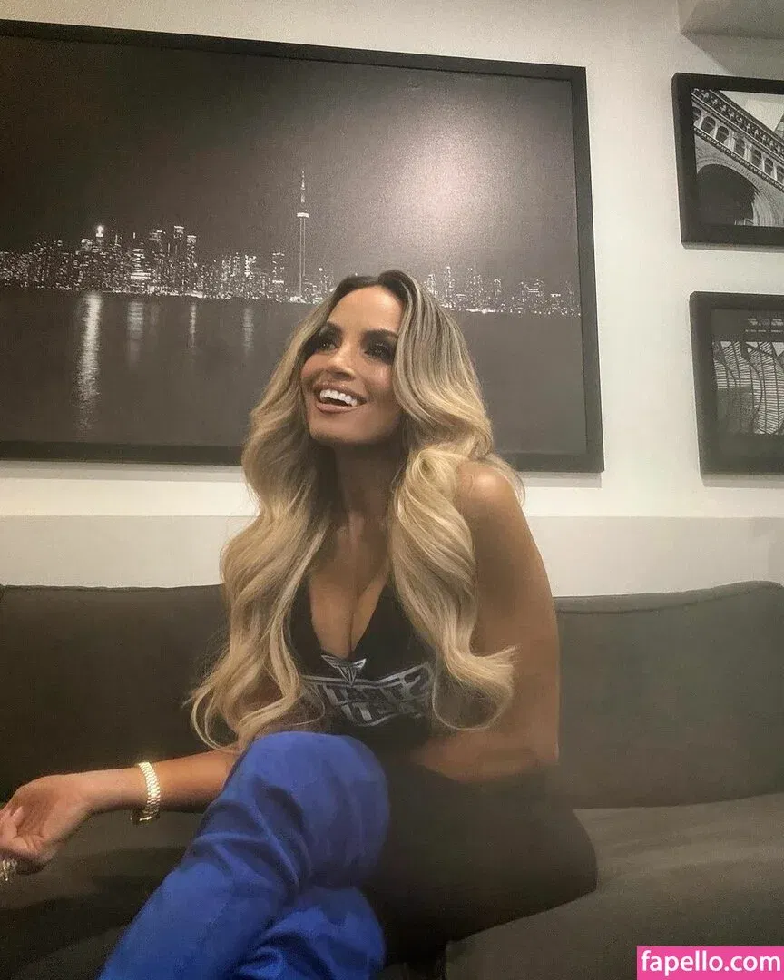 Trish Stratus Onlyfans Photo Gallery 