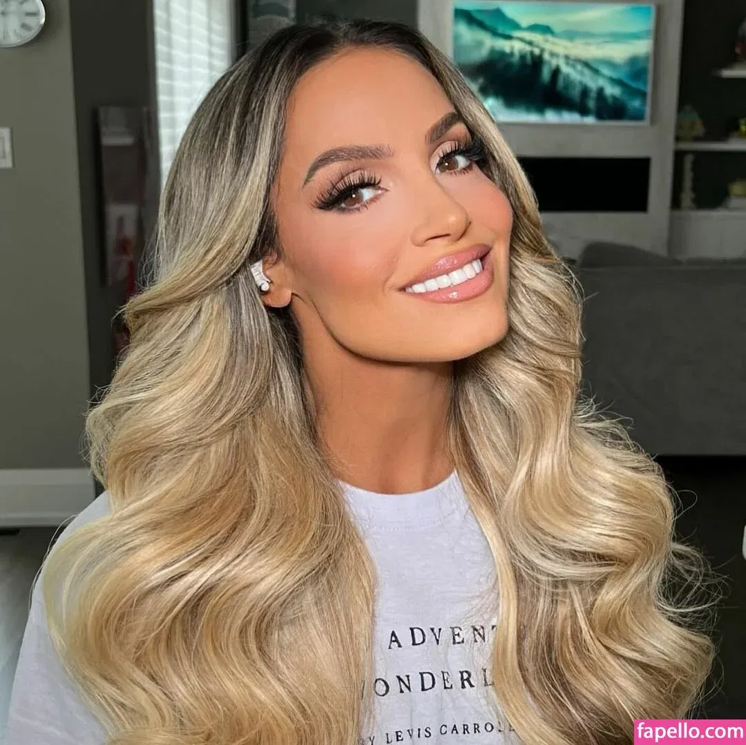 Trish Stratus Onlyfans Photo Gallery 