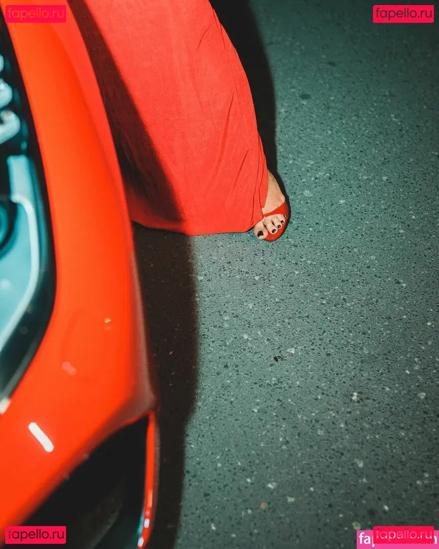 Sandra A Onlyfans Photo Gallery 