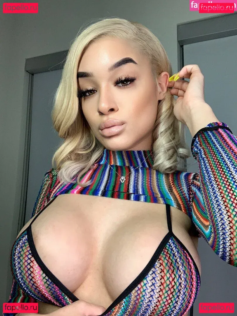 Mya Lashaun Onlyfans Photo Gallery 