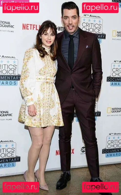 Zooey Deschanel Onlyfans Photo Gallery 