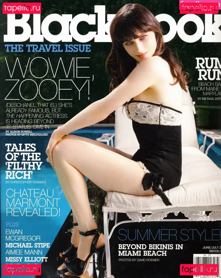 Zooey Deschanel Onlyfans Photo Gallery 