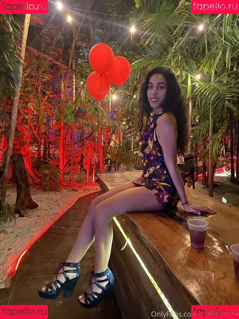 claire_black Onlyfans Photo Gallery 