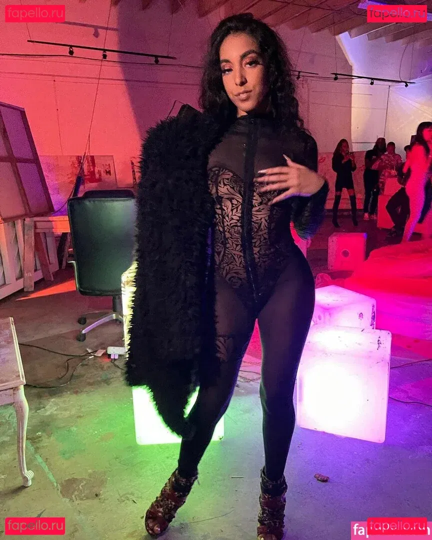 claire_black Onlyfans Photo Gallery 