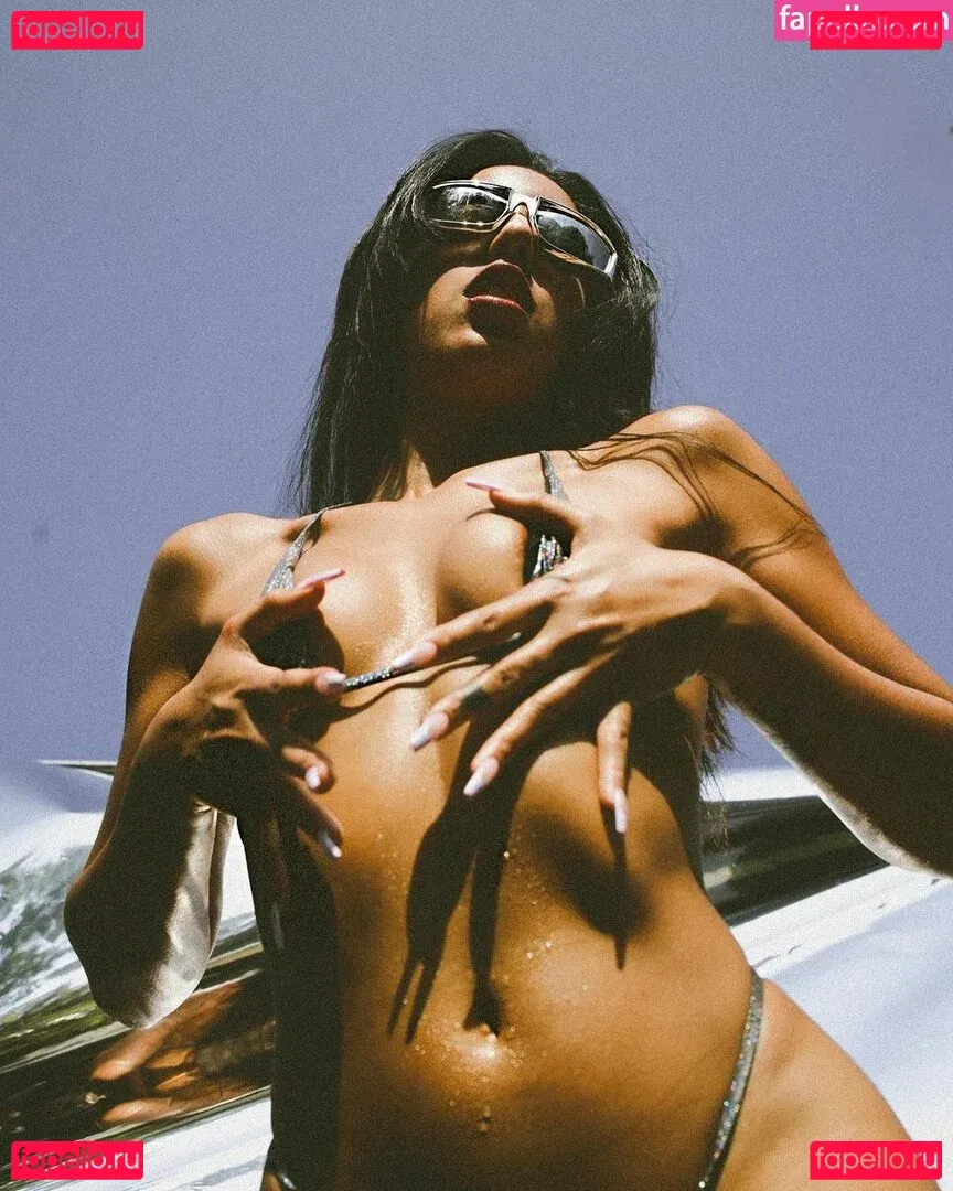 claire_black Onlyfans Photo Gallery 