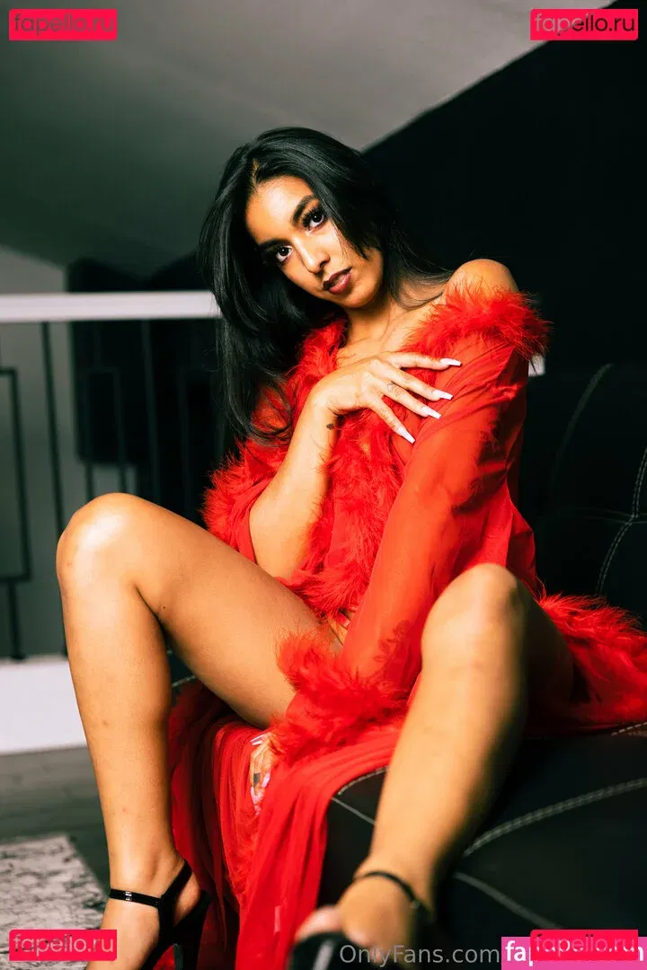 claire_black Onlyfans Photo Gallery 