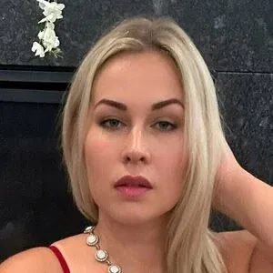 Nikki Baker Onlyfans Photo Gallery 