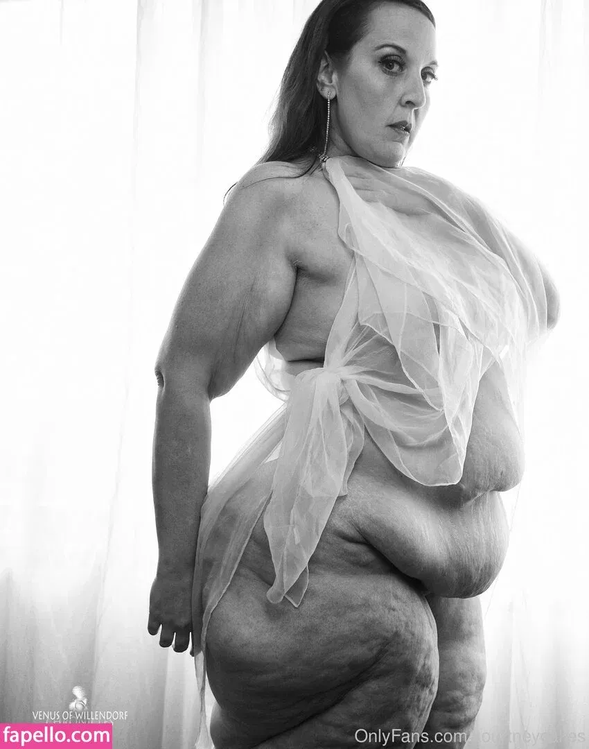 kourtneycakes Onlyfans Photo Gallery 