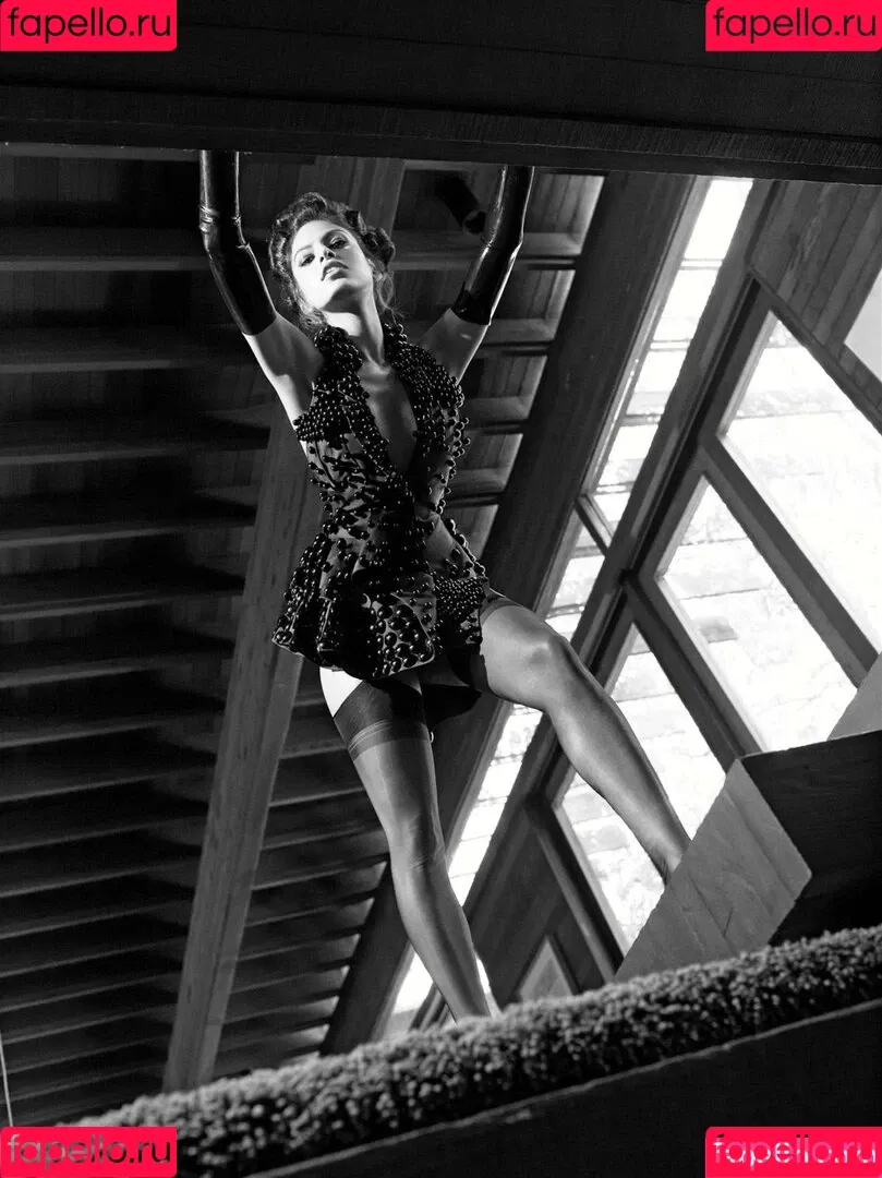 Eva Mendes Onlyfans Photo Gallery 