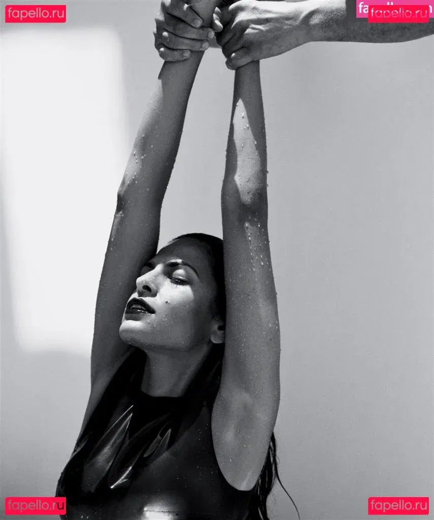 Eva Mendes Onlyfans Photo Gallery 