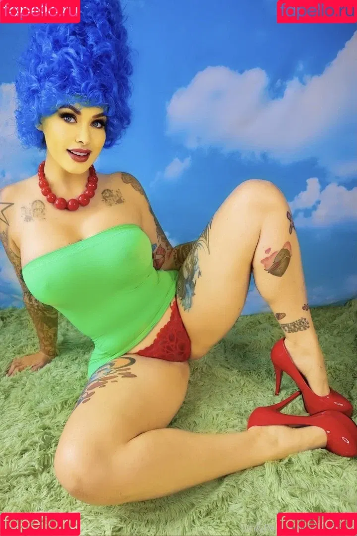 Laura Lux Onlyfans Photo Gallery 
