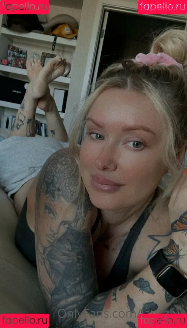 Laura Lux Onlyfans Photo Gallery 