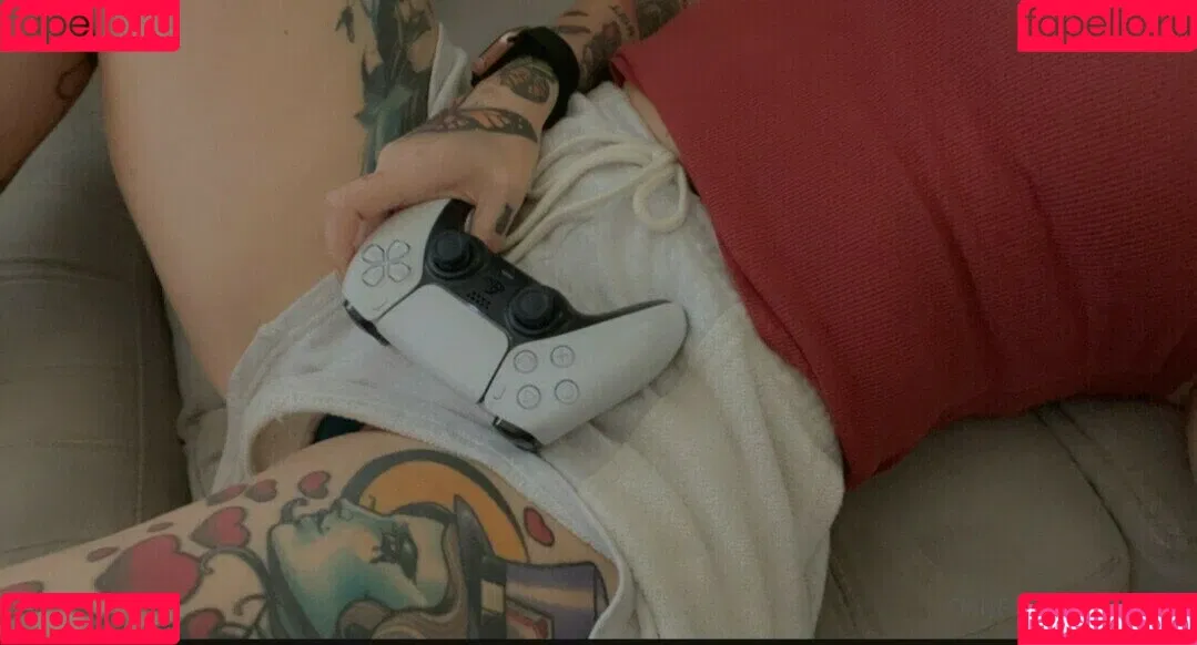 Laura Lux Onlyfans Photo Gallery 
