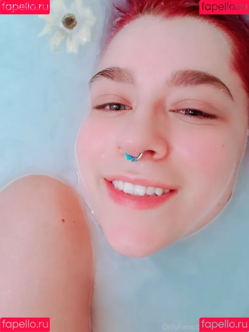senchafox Onlyfans Photo Gallery 