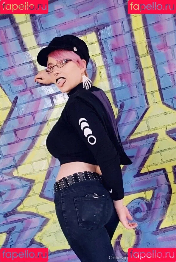 senchafox Onlyfans Photo Gallery 