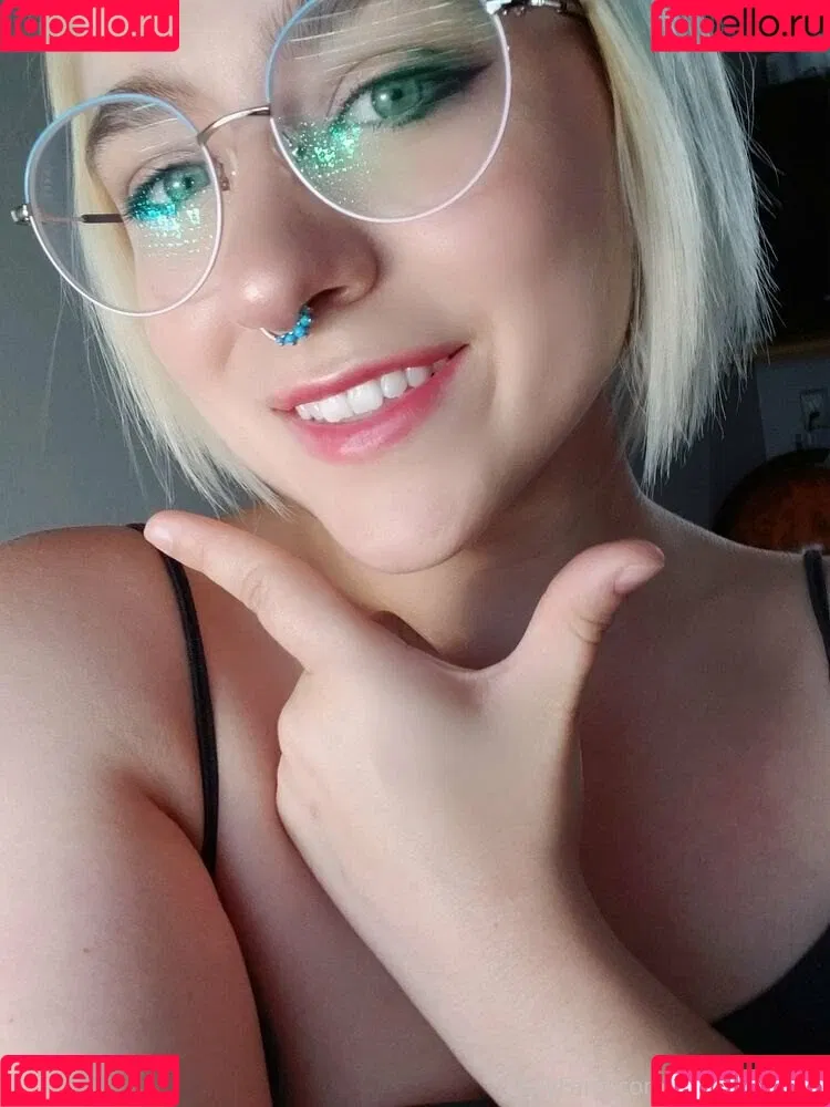 senchafox Onlyfans Photo Gallery 