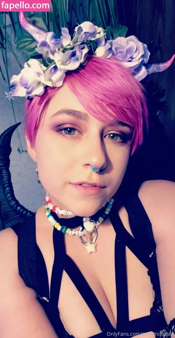 senchafox Onlyfans Photo Gallery 