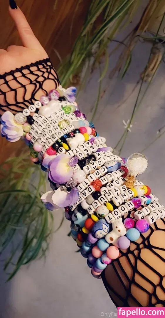 senchafox Onlyfans Photo Gallery 