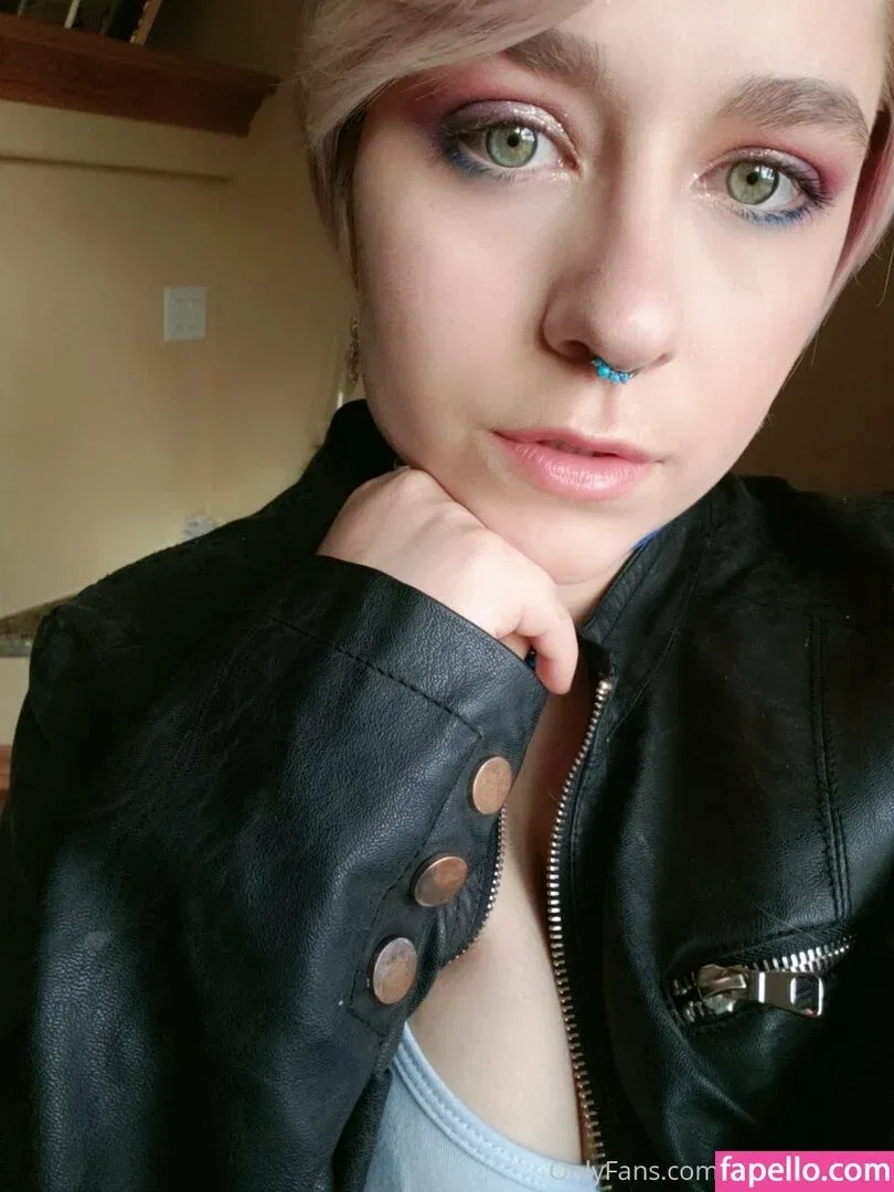 senchafox Onlyfans Photo Gallery 