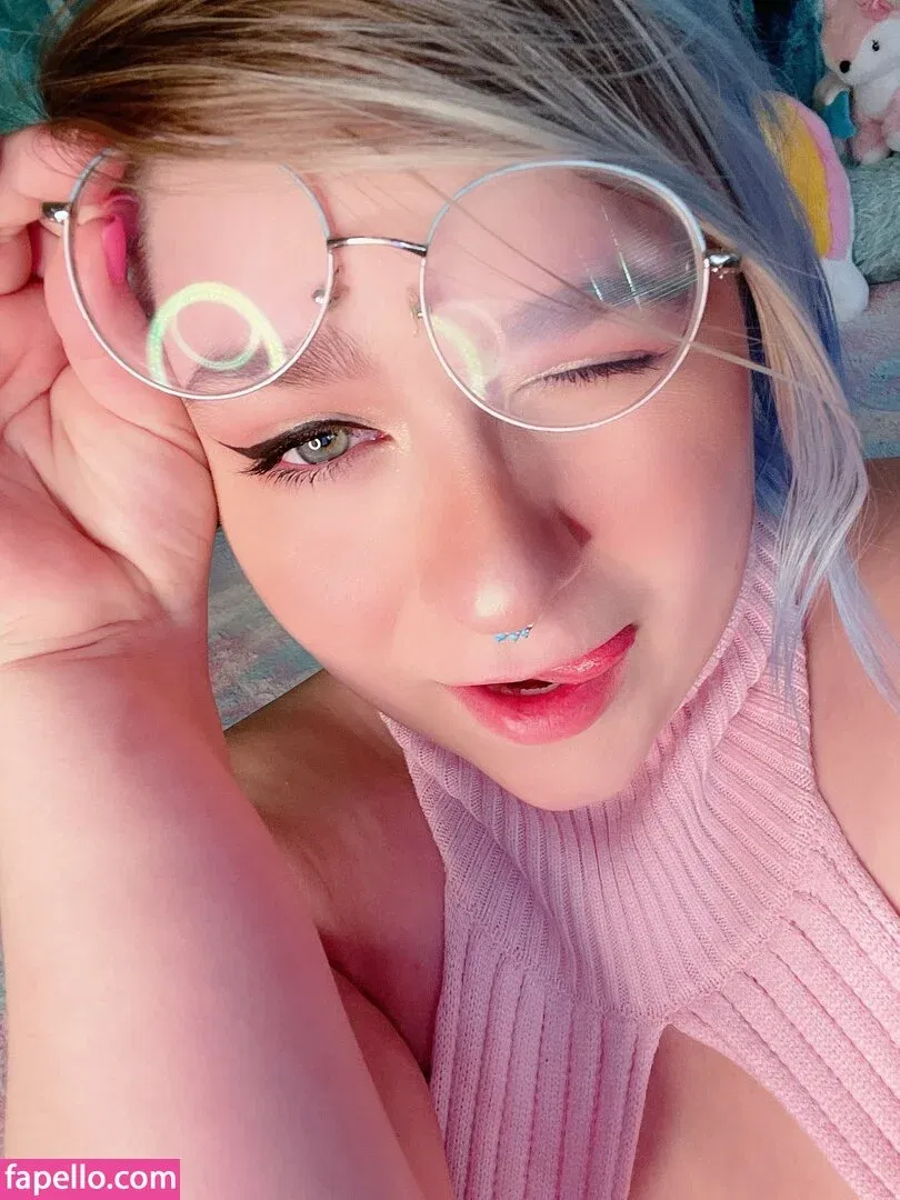 senchafox Onlyfans Photo Gallery 