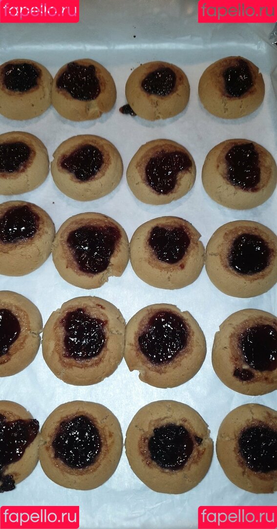 toniclust Onlyfans Photo Gallery 