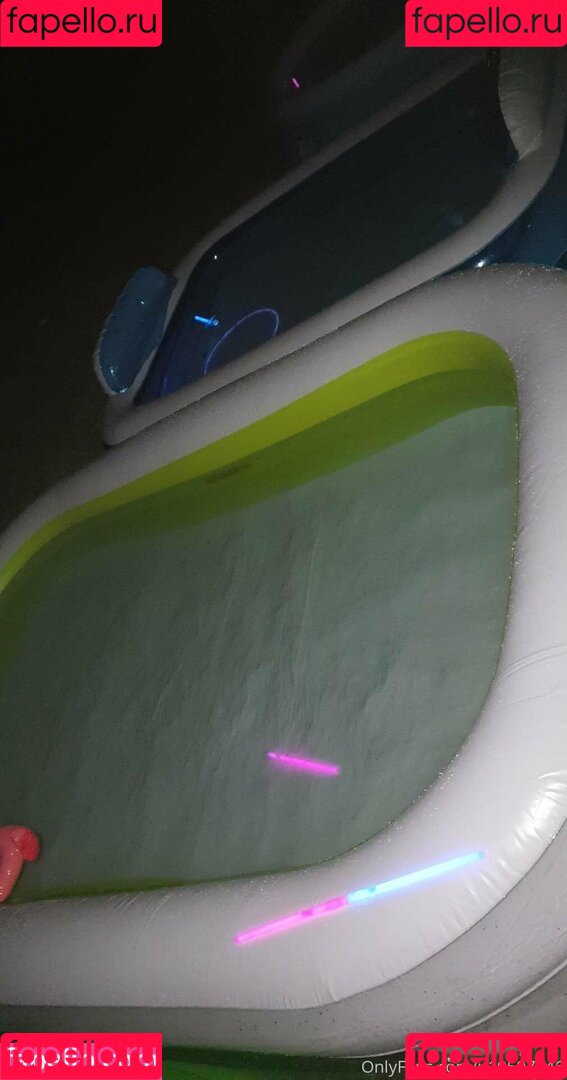 toniclust Onlyfans Photo Gallery 