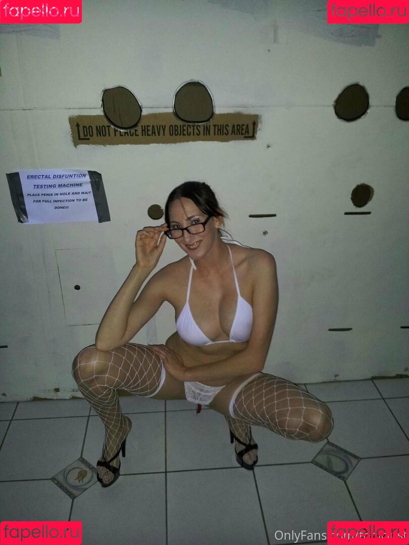 toniclust Onlyfans Photo Gallery 