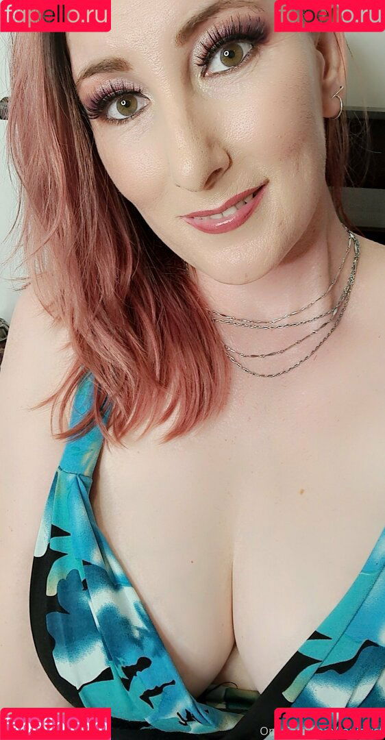 toniclust Onlyfans Photo Gallery 