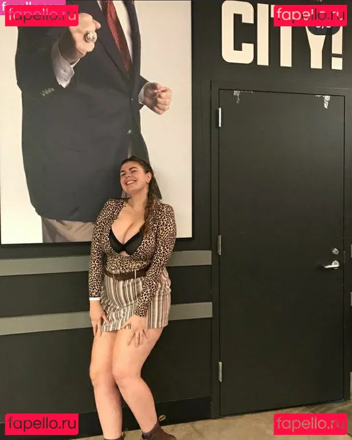 Summie Onlyfans Photo Gallery 