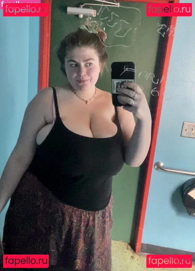 Summie Onlyfans Photo Gallery 