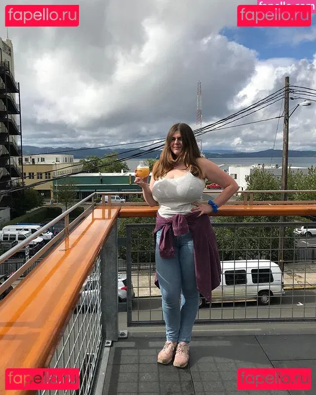 Summie Onlyfans Photo Gallery 